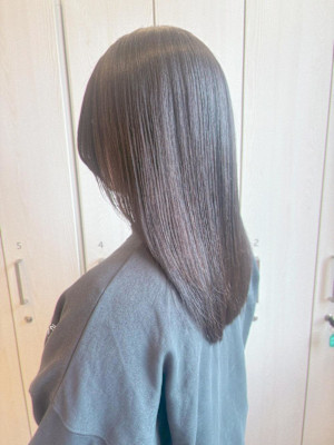 顔まわりレイヤー/ストレート/イルミナカラー