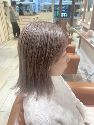 [Neolive kuta] ミルクティーベージュ[町田]