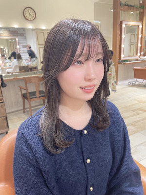 [Neolive kuta] グレージュカラー[町田]