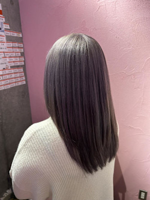 シルバーグレージュ