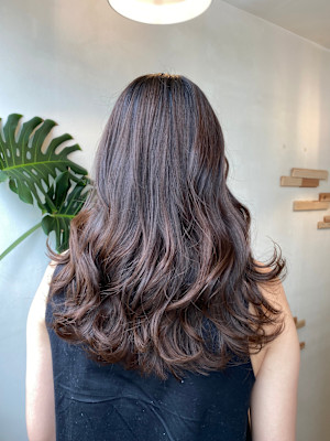 【20代・30代オススメ】レイヤーカット・グレージュカラー