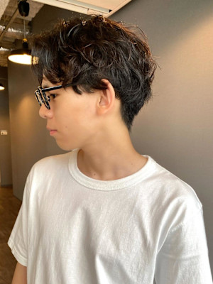 《kitin吉祥寺》ニュアンスパーマ　パーマ　メンズパーマ