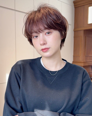 ウェーブミディアム似合わせカットメルティカラーショート/原宿