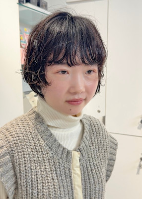 ウェーブミディアム似合わせカットメルティカラーショート/原宿