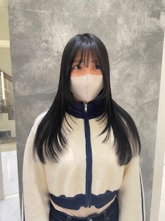 顔まわりレイヤーカット