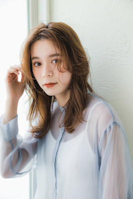 抜け感ウェーブパーマ