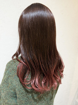 ロングヘアチェリーピンクグラデーション