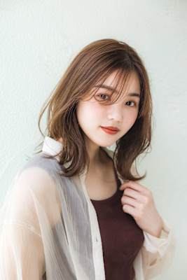 エアリーバングミディ