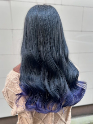 グラデーションカラー　ネイビーブルー　ブルベ　寒色系カラー