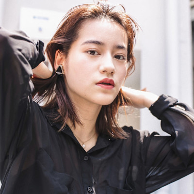 バイカラーレトロアップバングウルフロブ