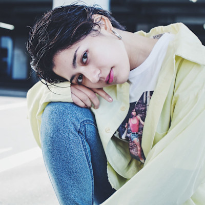 ネビージュニュアンスカールアップバングショート