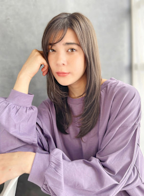 20代30代40代　ミセス透明感小顔くびれレイヤーロング