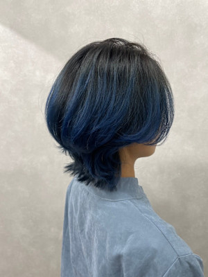 美髪髪質改善トリートメント/デザインカラーウルフカットブルー