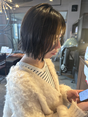 ボブ/顔周りレイヤー/オリーブ