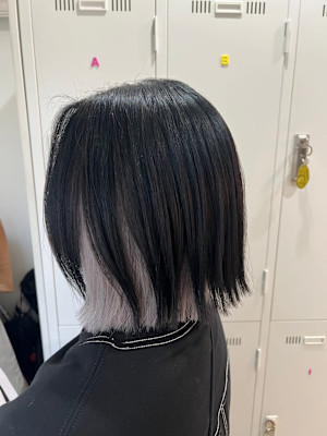 インナーカラーグレーイメチェン似合わせカットワンレンボブ