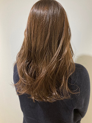 韓国顔周りレイヤーオリーブブラウン柔らかい髪質へ赤羽美容院