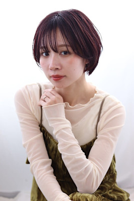 ２０代３０代40代　大人可愛い小顔丸みシルエットショートボブ