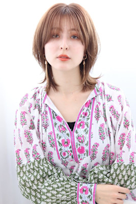 20代30代40代　鎖骨ミディアム　くびれヘア　ロブヘア