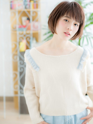 ココアベージュでレトロマッシュショート