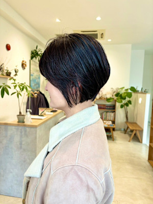 ナチュラルショートボブ　