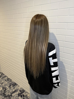 グレージュ×グレー