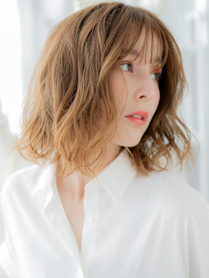 ゆるふわエアリーミディアム細めハイライト　くすみベージュ