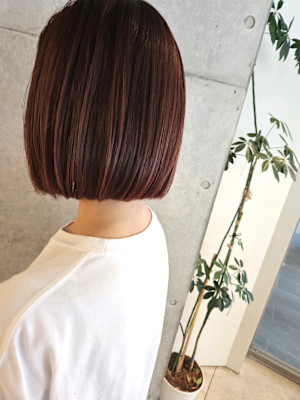 ぷつっとボブ×ピンクカラー