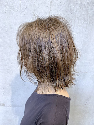 ぱっつんロブ グレージュ♪