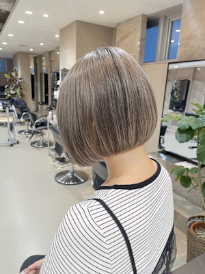 ミニボブ×ハイトーン