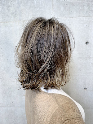 ぱっつんロブ グレージュブロンド♪