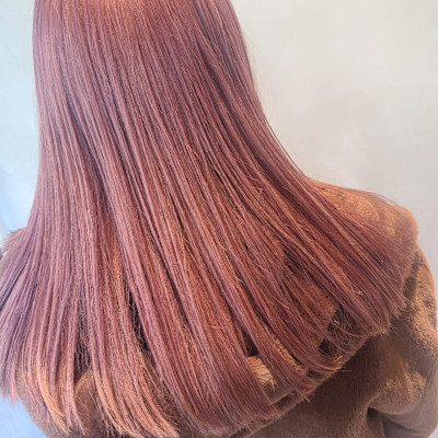 ラズベリーピンク