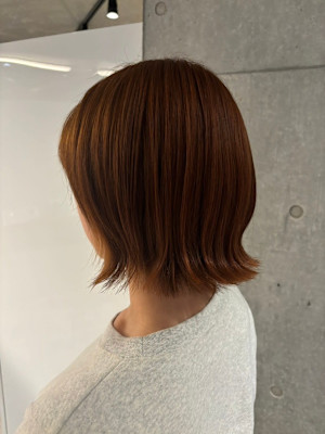 外ハネ×オレンジ