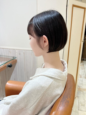 【Ｎｅｏｌｉｖｅｋｕｔａ町田店】切りっぱなしボブ
