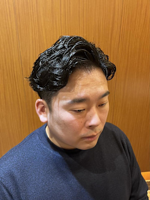 銀座　理容室　床屋　ビジネスパーマ　ナチュラル