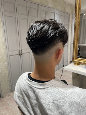 【フェザーパーマ】ハイフェードショート