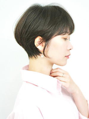 前下がりショート・ボブ/絶壁解消/前髪あり/20代/30代