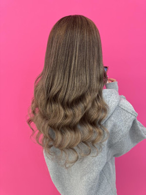 ほんのりグラデーションで大人きれいめギャル！