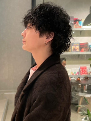 ミディアムウルフ ウルフパーマ ミディアムパーマ ニュアンス