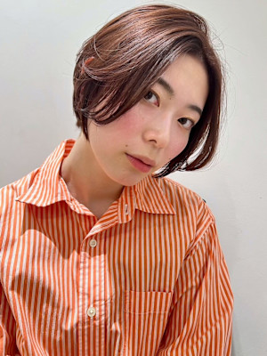 マッシュショート　フェイスレイヤー　前髪なし　マロンベージュ