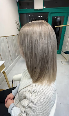 【ブリーチ縮毛矯正】ハイブリーチ×縮毛矯正