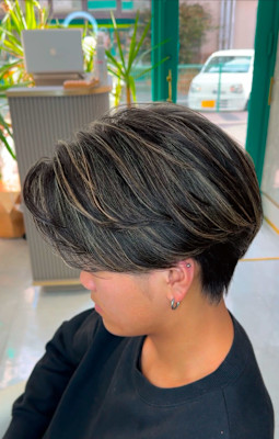 【メンズ】ハイライト/カット/ブリーチ