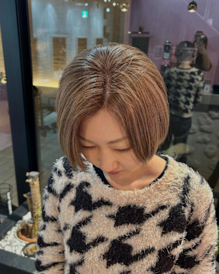 ミルクティーベージュ