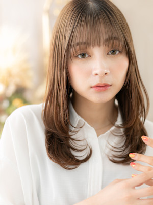 アースカラーワンカールストレートレイヤー　姫カットレイヤー