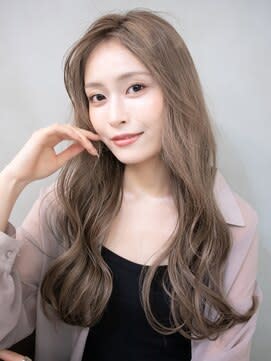 EIGHT hakata 博多店×スタイル