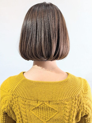 アッシュベージュ 内巻きボブ 髪質改善 グレージュ