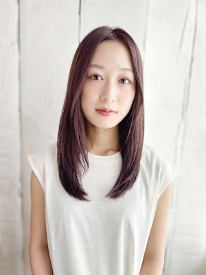 20代30代40代　大人センターパートツヤ髪