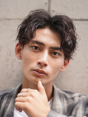 LUVISM by fifthメンズサロン×スタイル