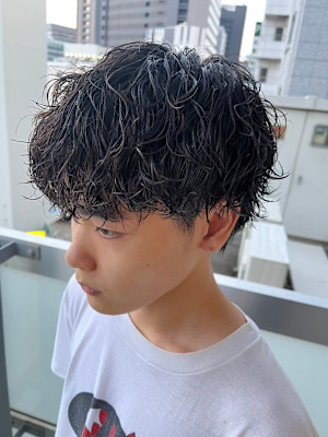 LUVISM by fifthメンズサロン×スタイル