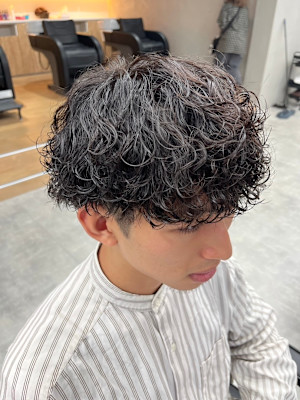 LUVISM 名駅店【ラヴィズム】×スタイル