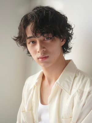 LUVISM 名駅店【ラヴィズム】×スタイル